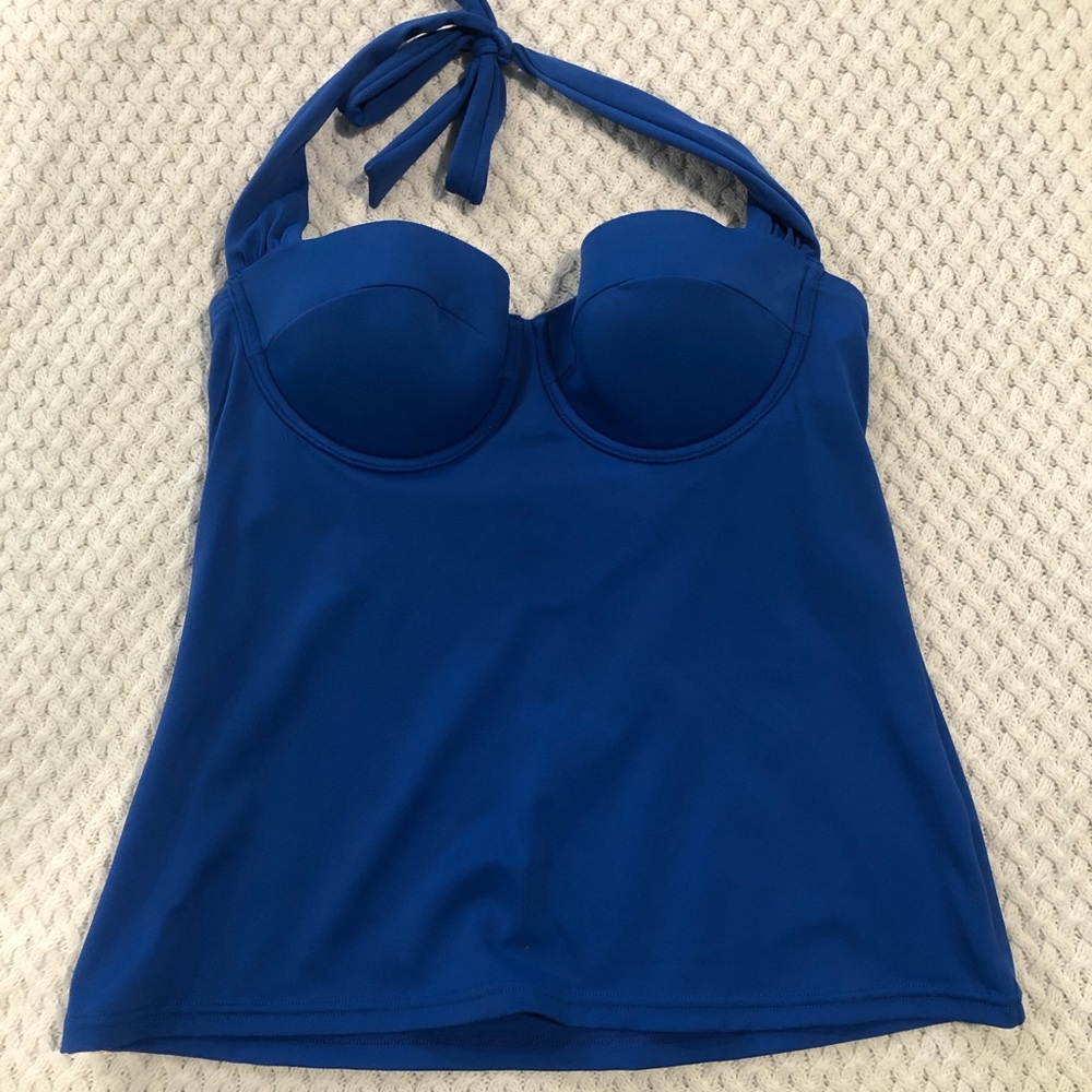 Victoria’s Secret tankini top 34A
